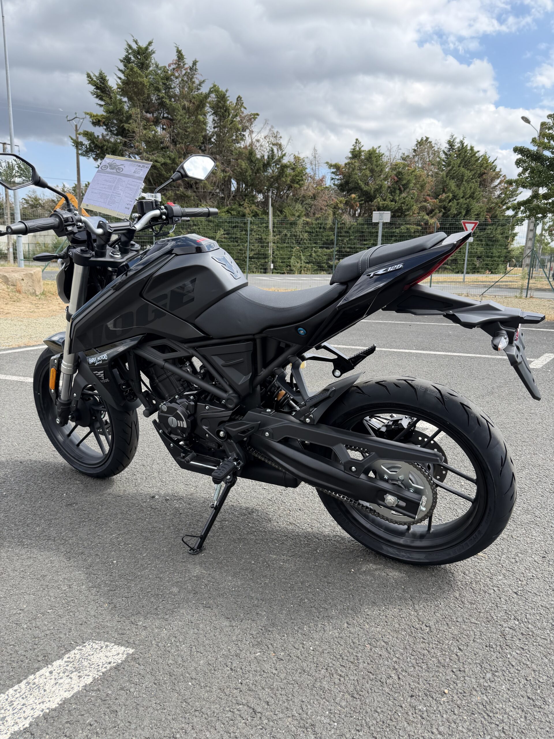 VOGE 125R