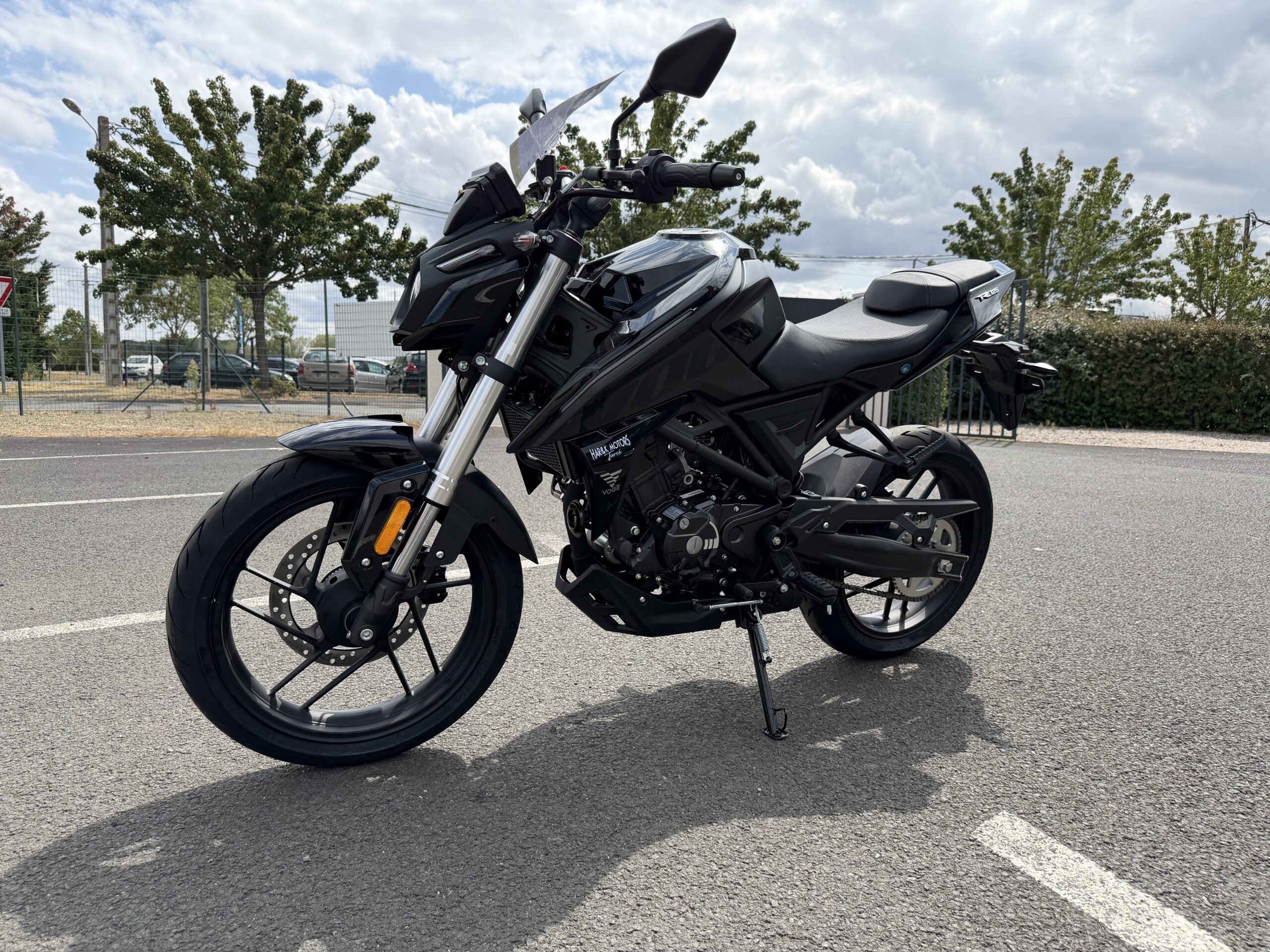 VOGE 125R