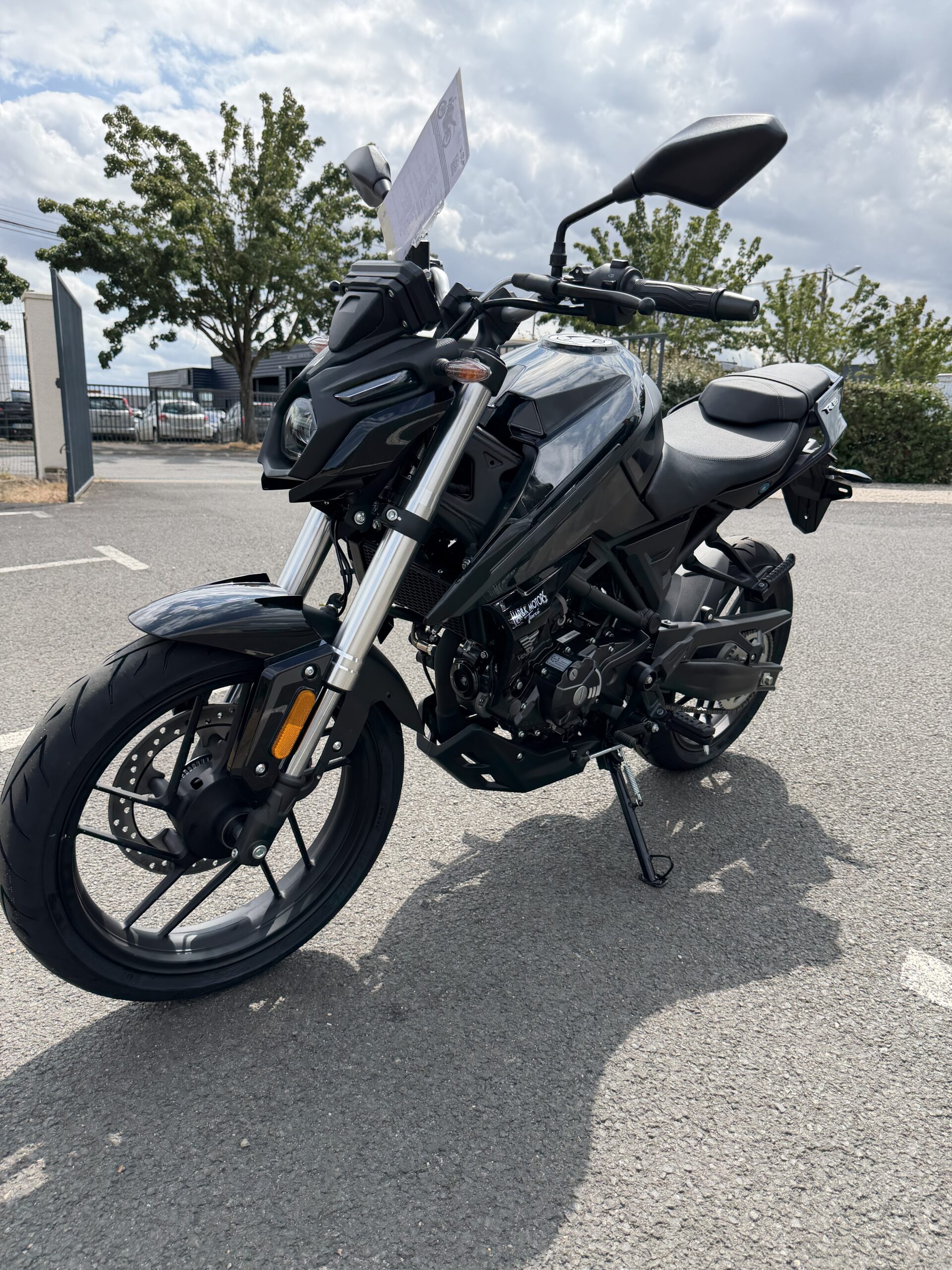 VOGE 125R