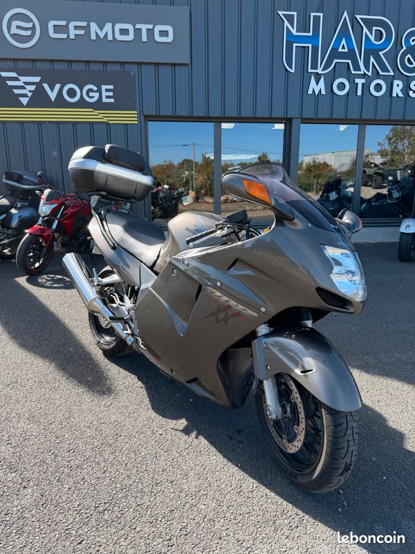 Honda cbr 1100 xx