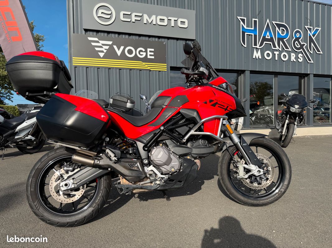 Ducati 937 multistrada s travel v2