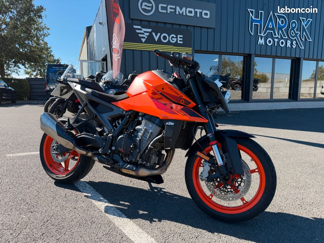 Ktm 990 duke r avec tech pack