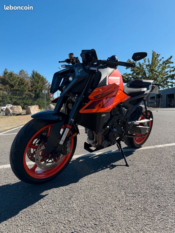 Ktm 990 duke r avec tech pack