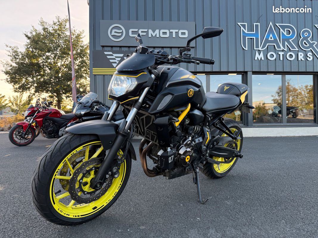 Yamaha MT-07 A2