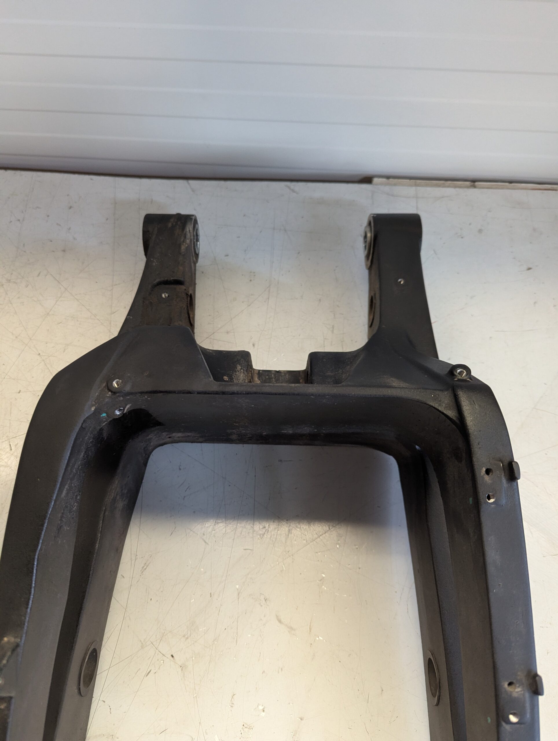 BARS OSCILLANT